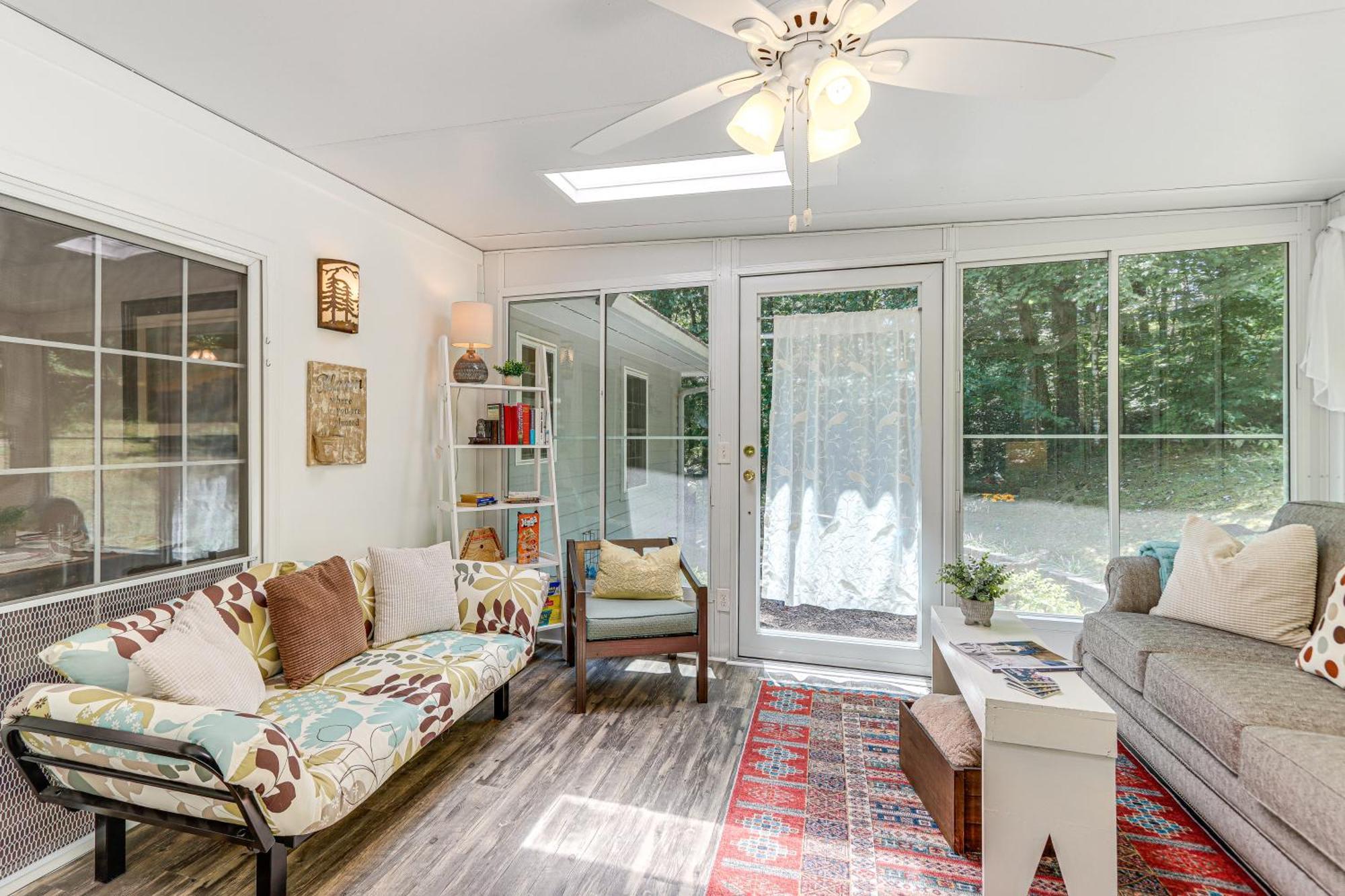 Pet-Friendly Home With Hot Tub In Blue Ridge! מראה חיצוני תמונה