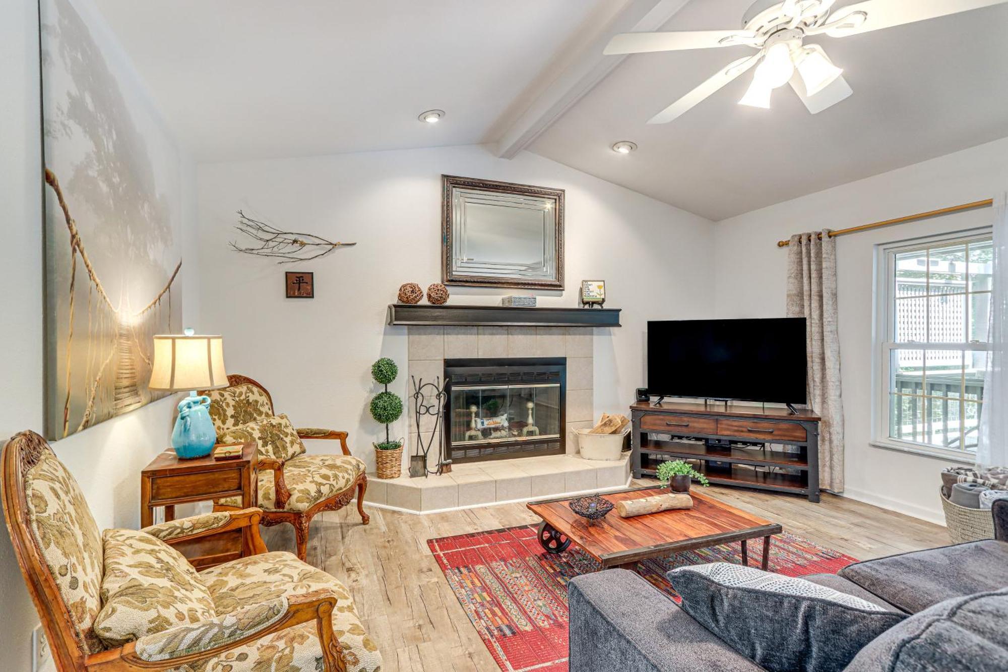 Pet-Friendly Home With Hot Tub In Blue Ridge! מראה חיצוני תמונה